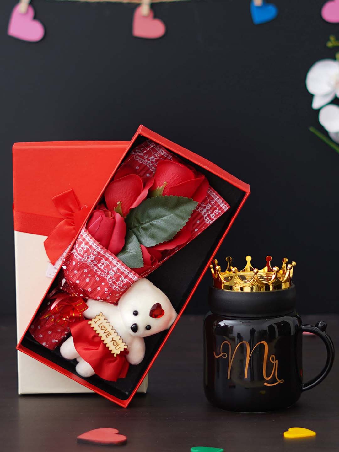 

eCraftIndia Red & Black 2 Pcs Valentine Gift Set