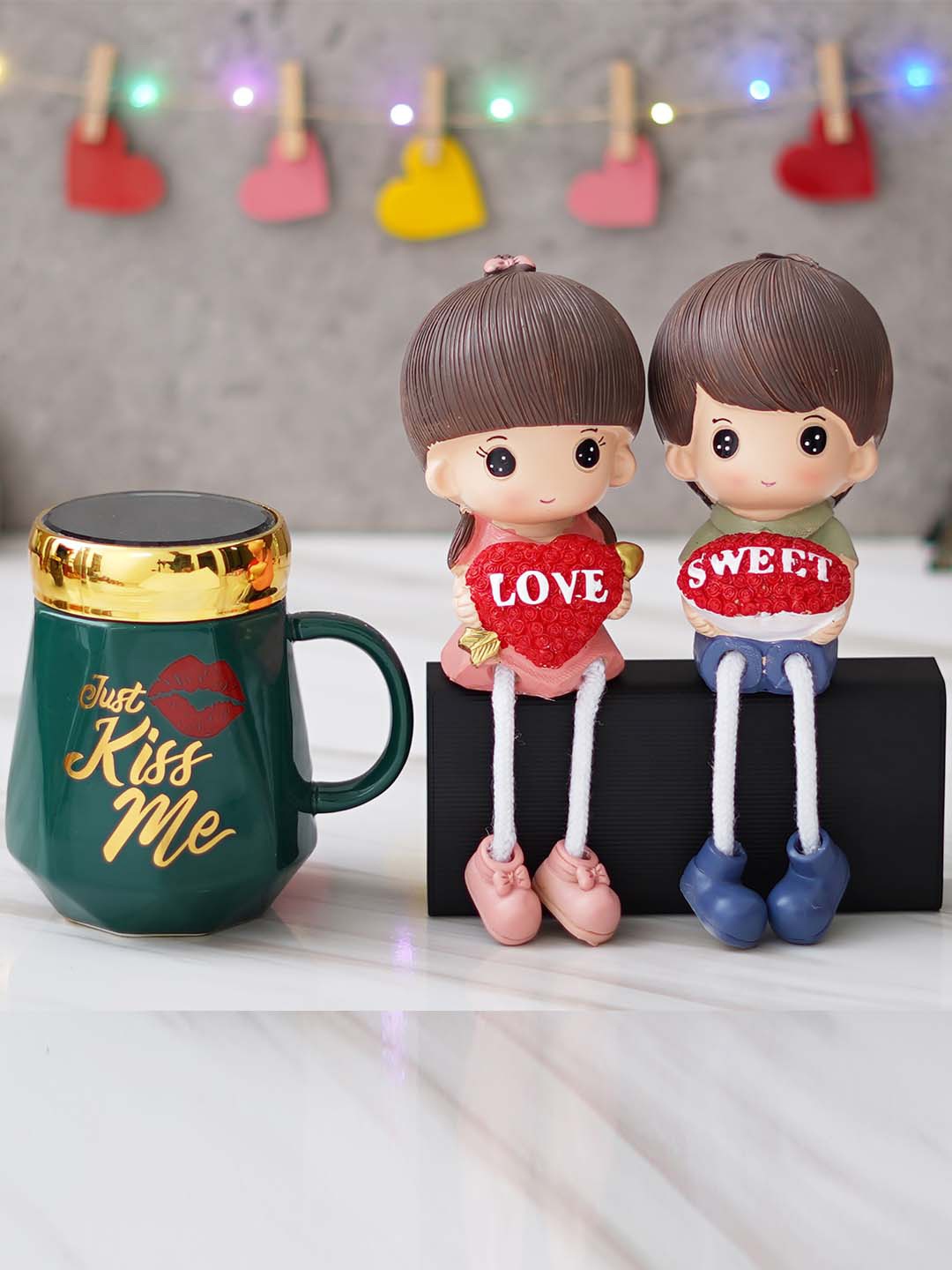 

eCraftIndia Green & Brown 2 Pcs Valentine Gift Set