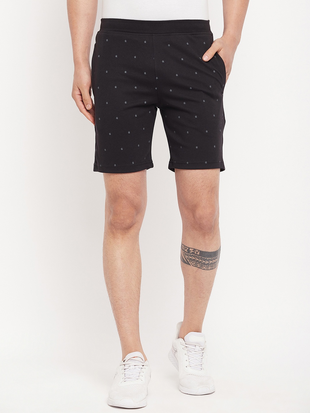 

Okane Men Printed Sports Shorts, Black