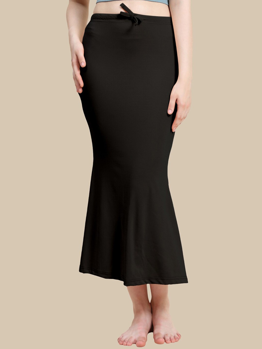 

Jaanvi Fish Cut Style Seamless Non Allergic Saree Shapewear, Black