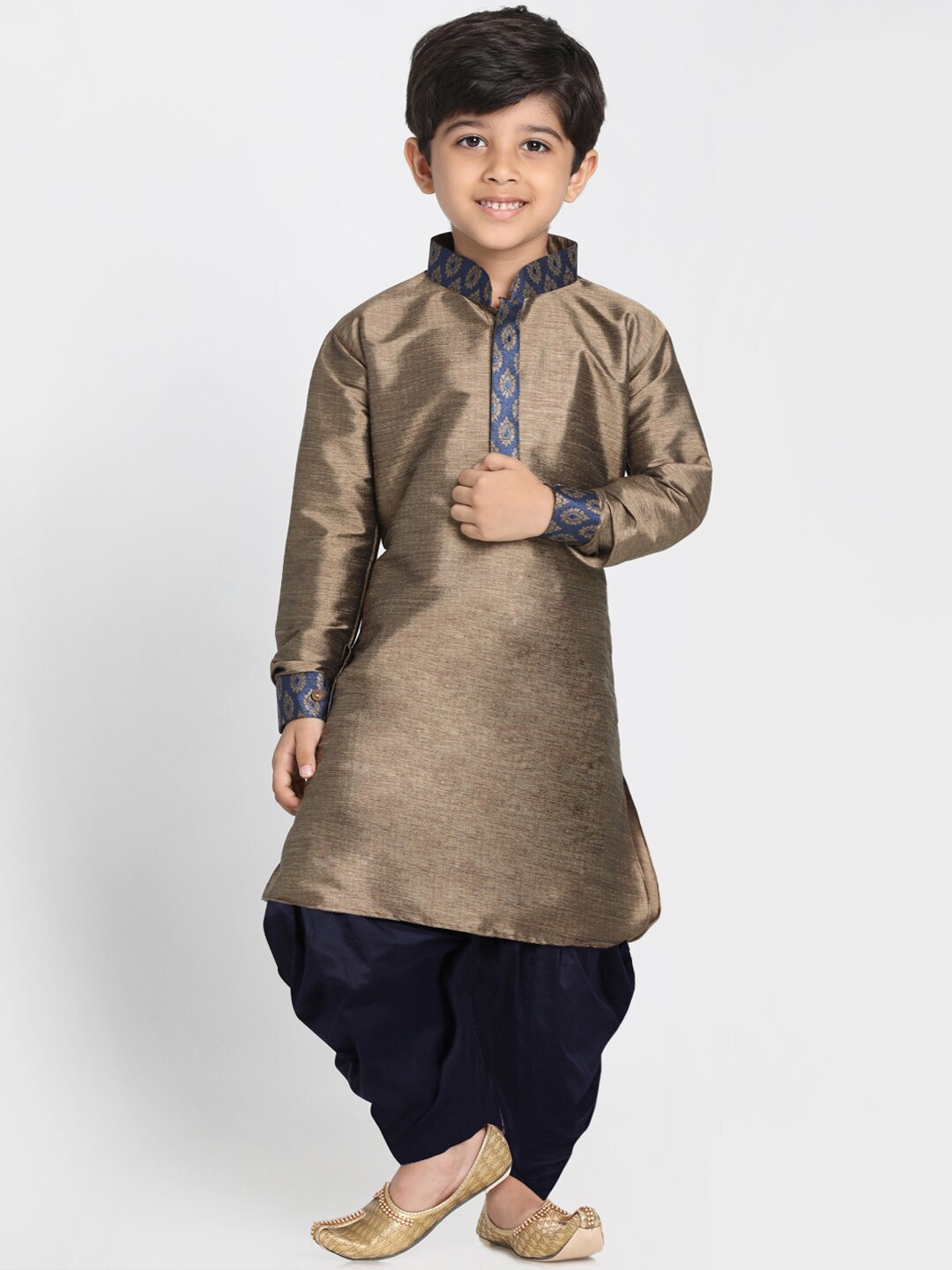 

VASTRAMAY Boys Mandarin Collar Yoke Design Kurta with Dhoti Pants, Bronze