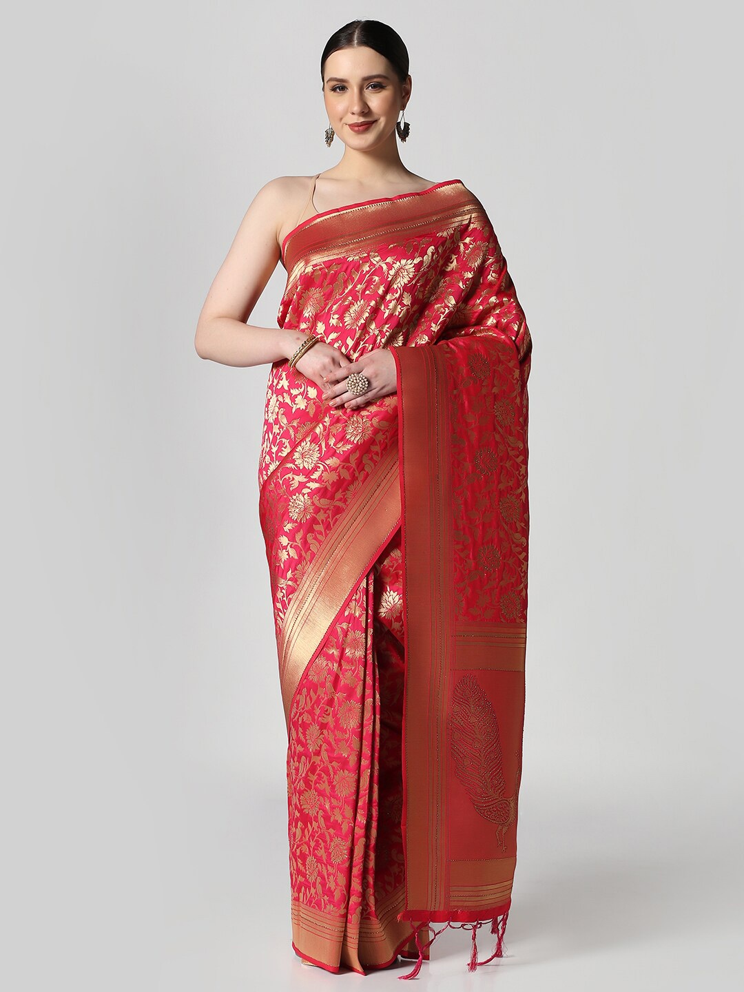 

BOMBAY SELECTIONS Floral Motif Woven Design Zari Banarasi Saree, Magenta