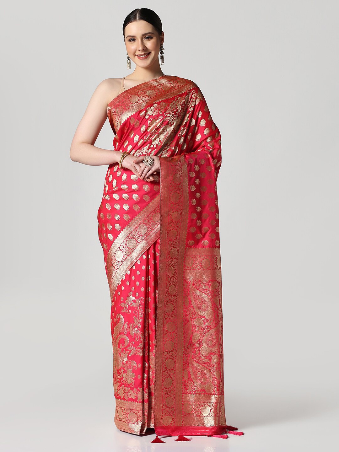 

BOMBAY SELECTIONS Ethnic Motifs Woven Design Zari Banarasi Saree, Magenta