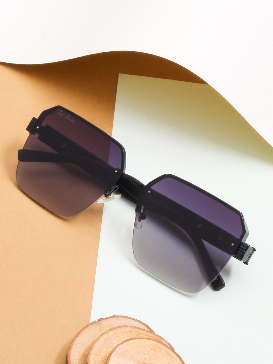 

Ted Smith Square Sunglasses with Polarised and UV Protected Lens CARMA_C1, Grey