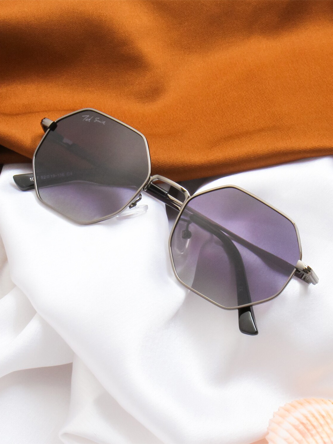 

Ted Smith Round Sunglasses With Polarised & UV Protected Lens, Grey