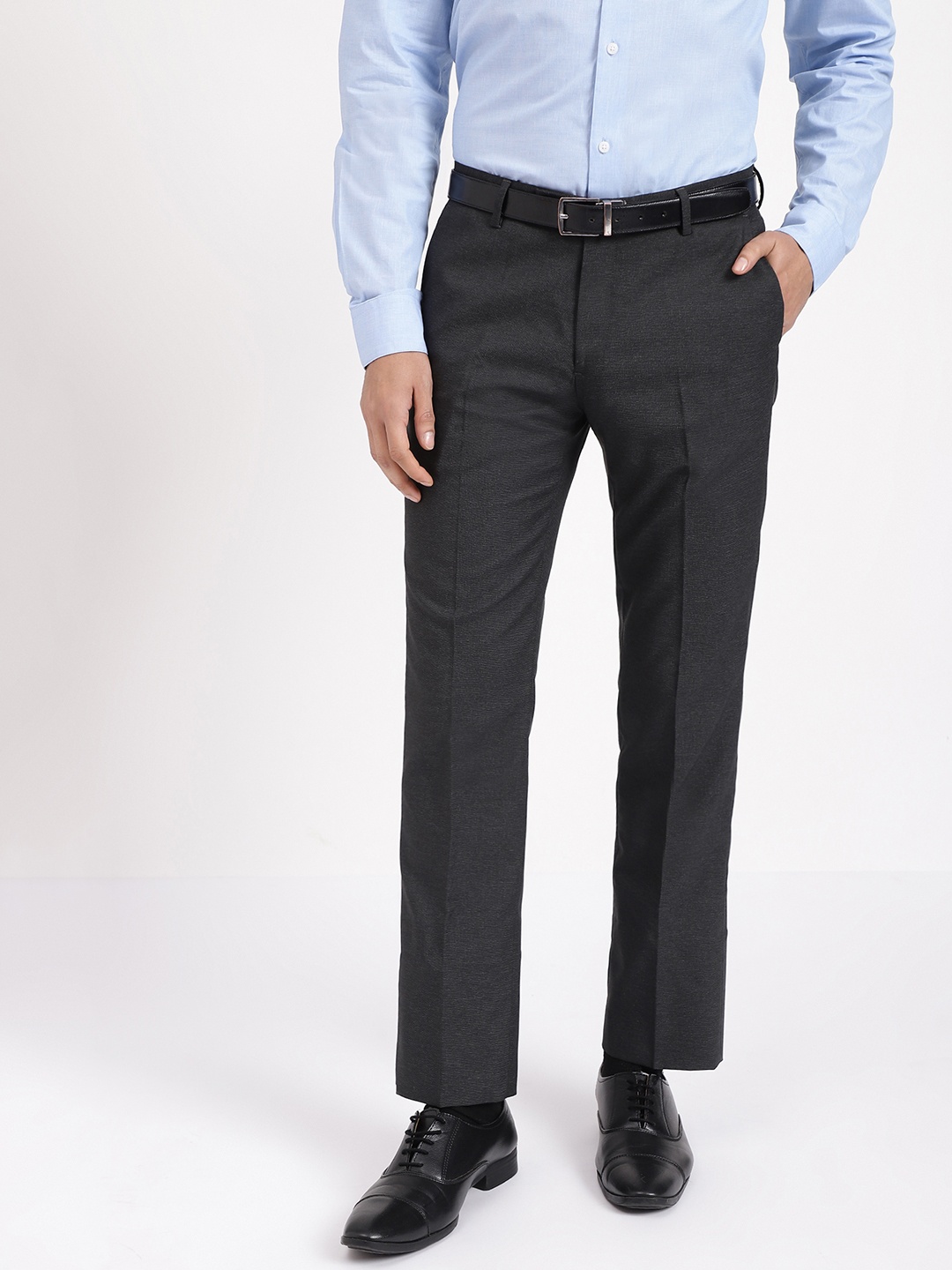 

Arrow Men Autoflex Dobby Textured Tailored Fit Formal Trousers, Black
