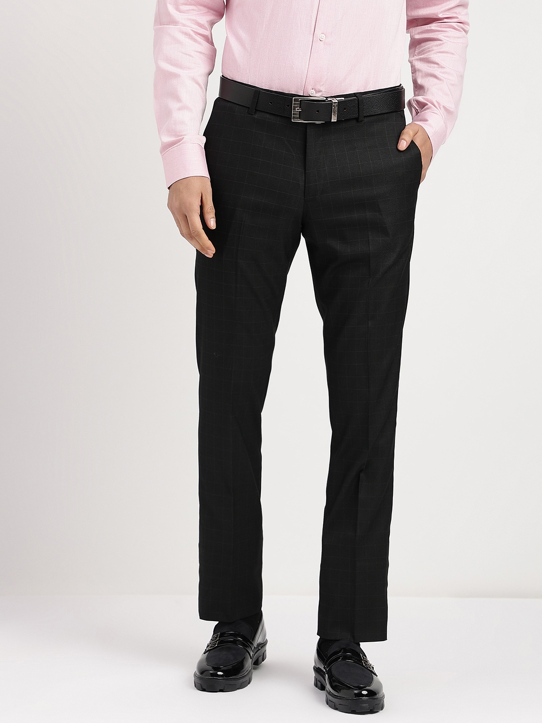 

Arrow Men Autoflex Dobby Check Tailored Fit Formal Trousers, Black