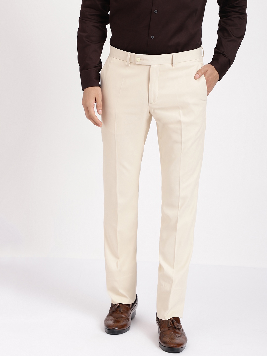 

Arrow Men Autoflex Twill Tailored Fit Formal Trousers, Beige