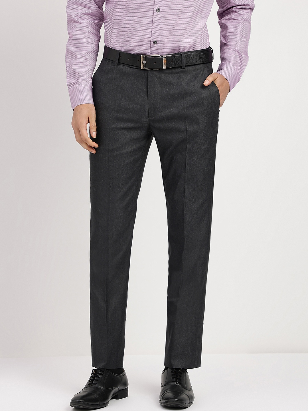 

Arrow Men Autoflex Twill Textured Formal Trousers, Charcoal