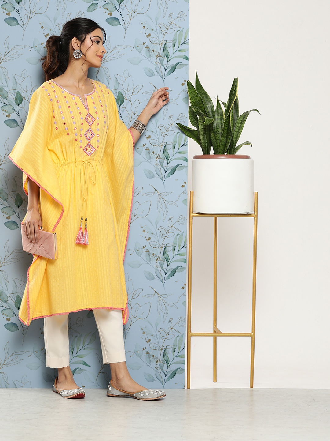 

Juniper Ethnic Motifs Embroidered Flared Sleeves Kaftan Kurta, Yellow