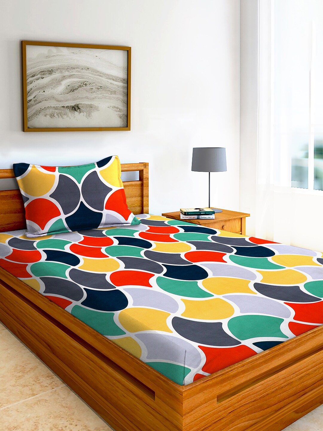 

AEROHAVEN Green & Red Geometric 210 TC Flat Cotton Single Bedsheet with 1 Pillow Cover