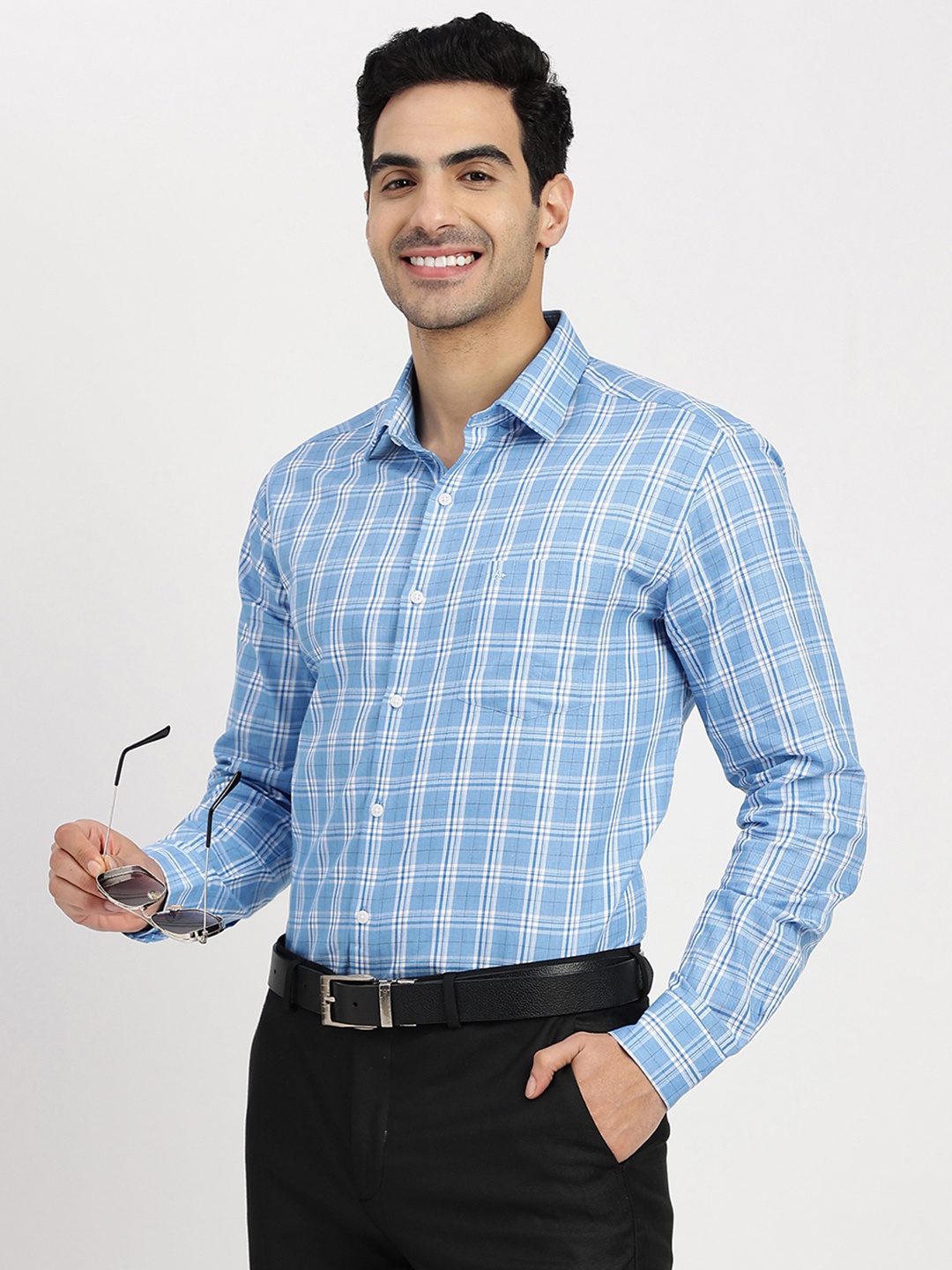 

Arrow Slim Fit Tartan Checks Pure Cotton Formal Shirt, Blue