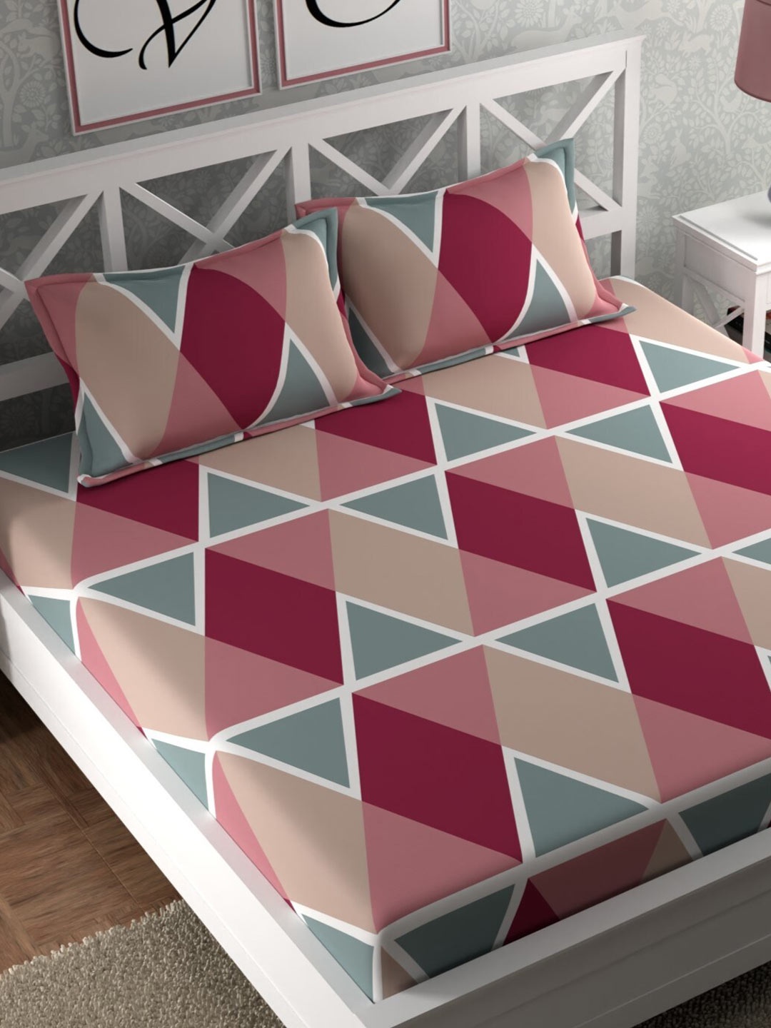 

CHHAVI INDIA Pink & Grey Geometric 210 TC Flat Queen Bedsheet with 2 Pillow Covers