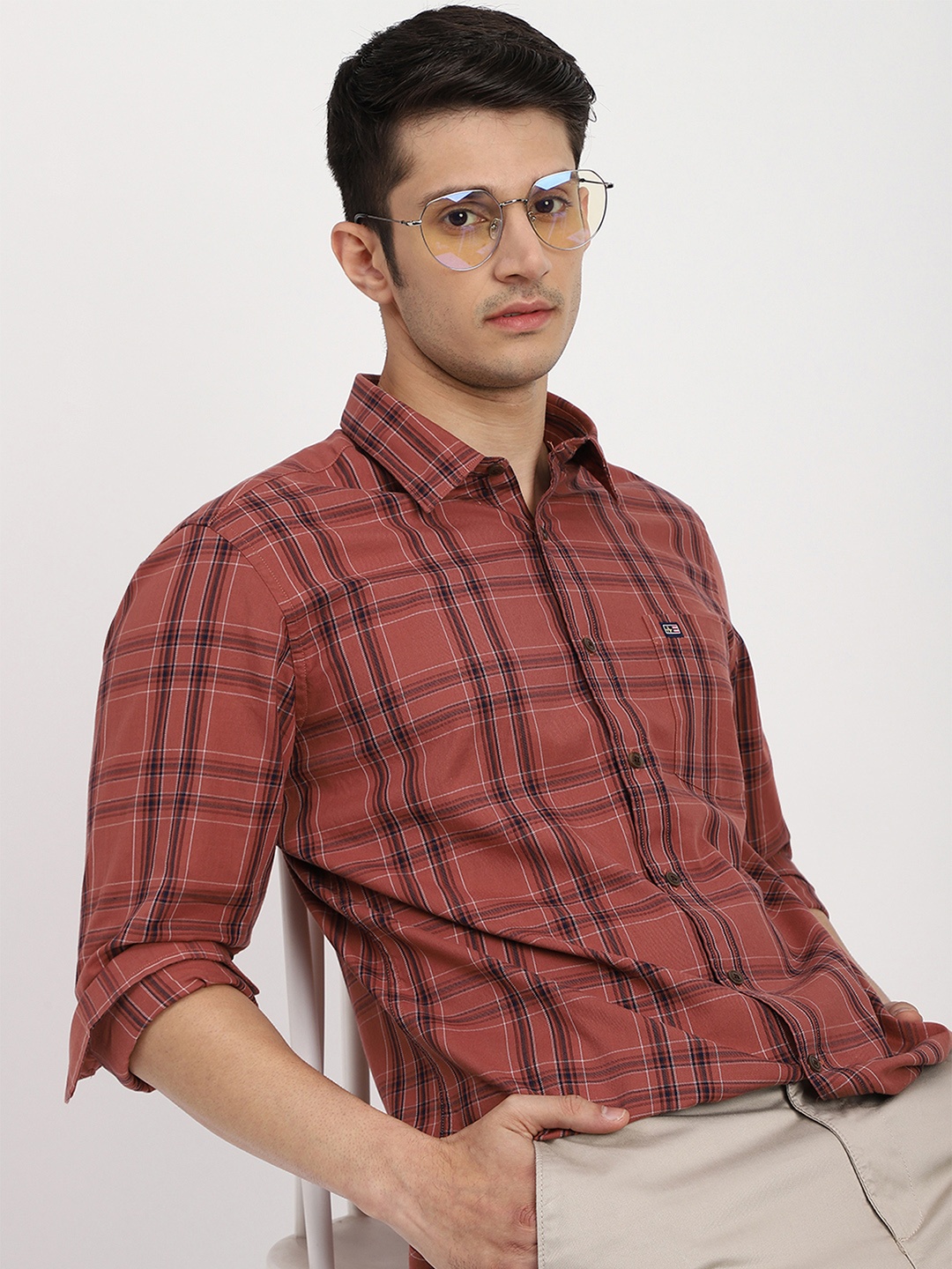 

Arrow Sport Men Tartan Slim Fit Twill Weave Pure Cotton Casual Shirt, Rust