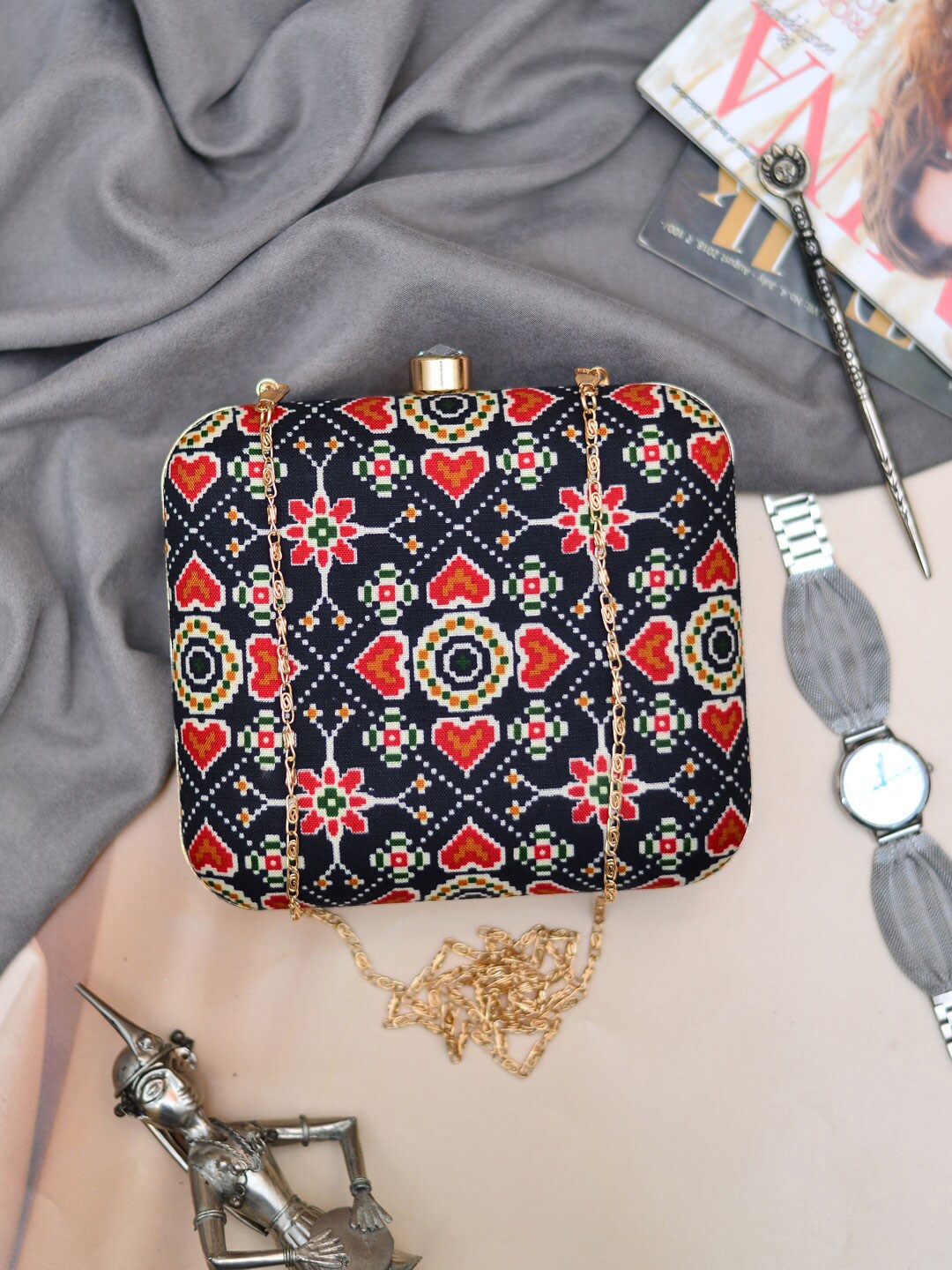 

ARTKLIM Women Printed Fabric Box Clutch, Black