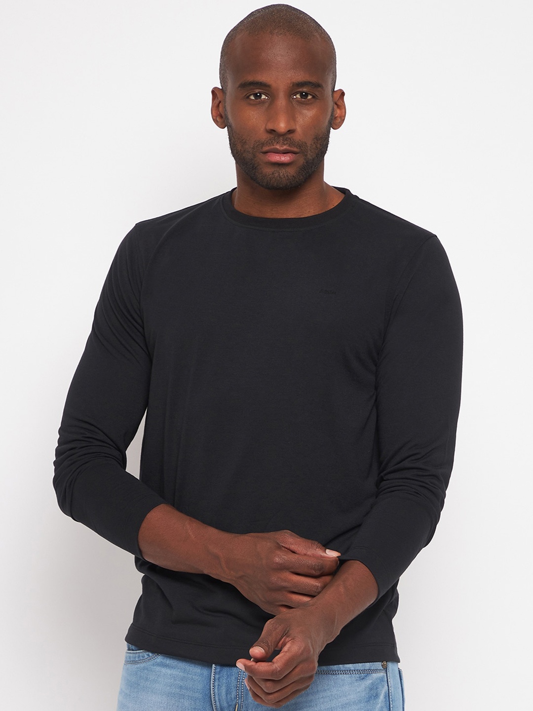 

Adobe Men Round Neck T-shirt, Black