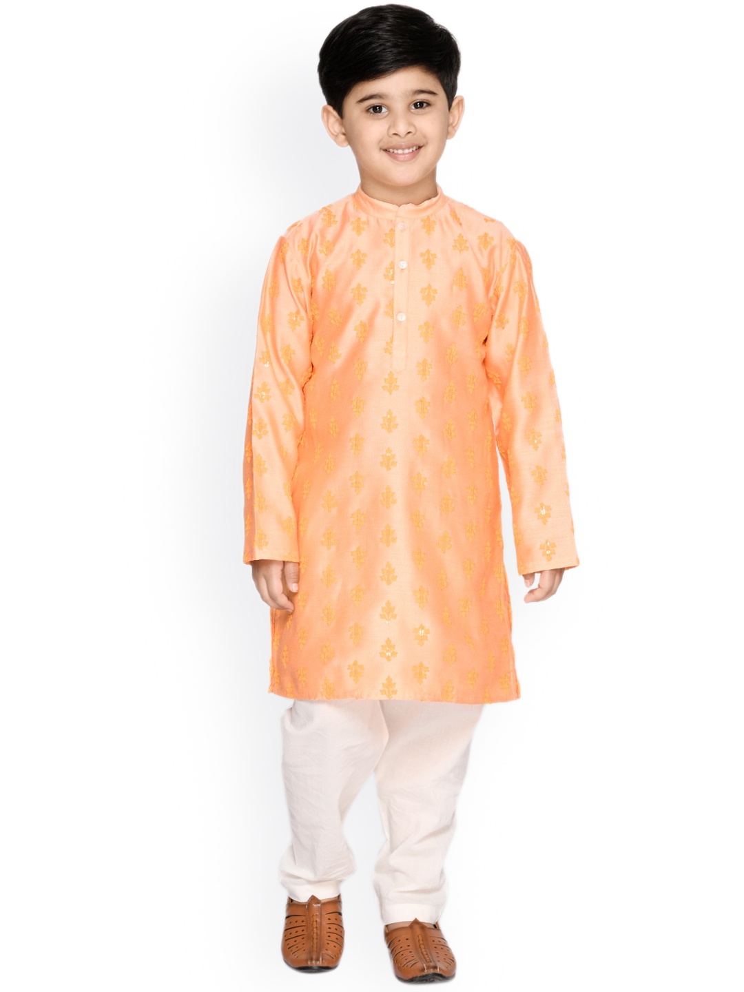 

SAKA DESIGNS Boys Ethnic Motifs Embroidered Kurta with Pyjamas, Orange