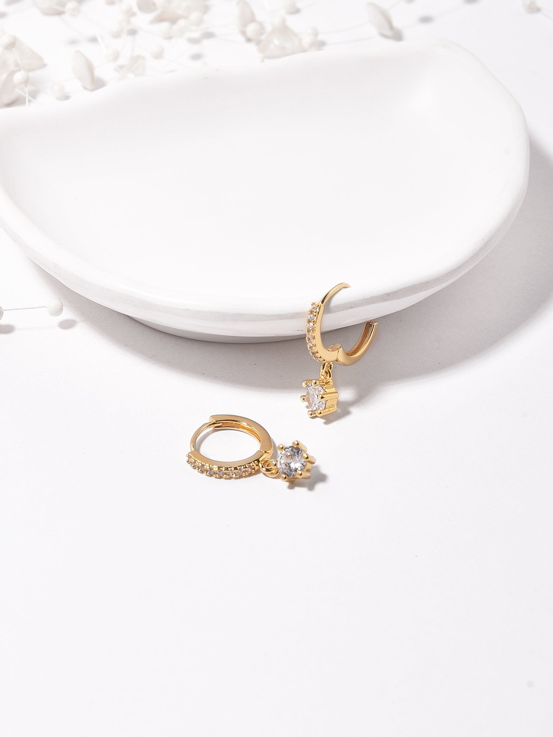 

Klissaa Gold-Plated Contemporary Drop Earrings, White