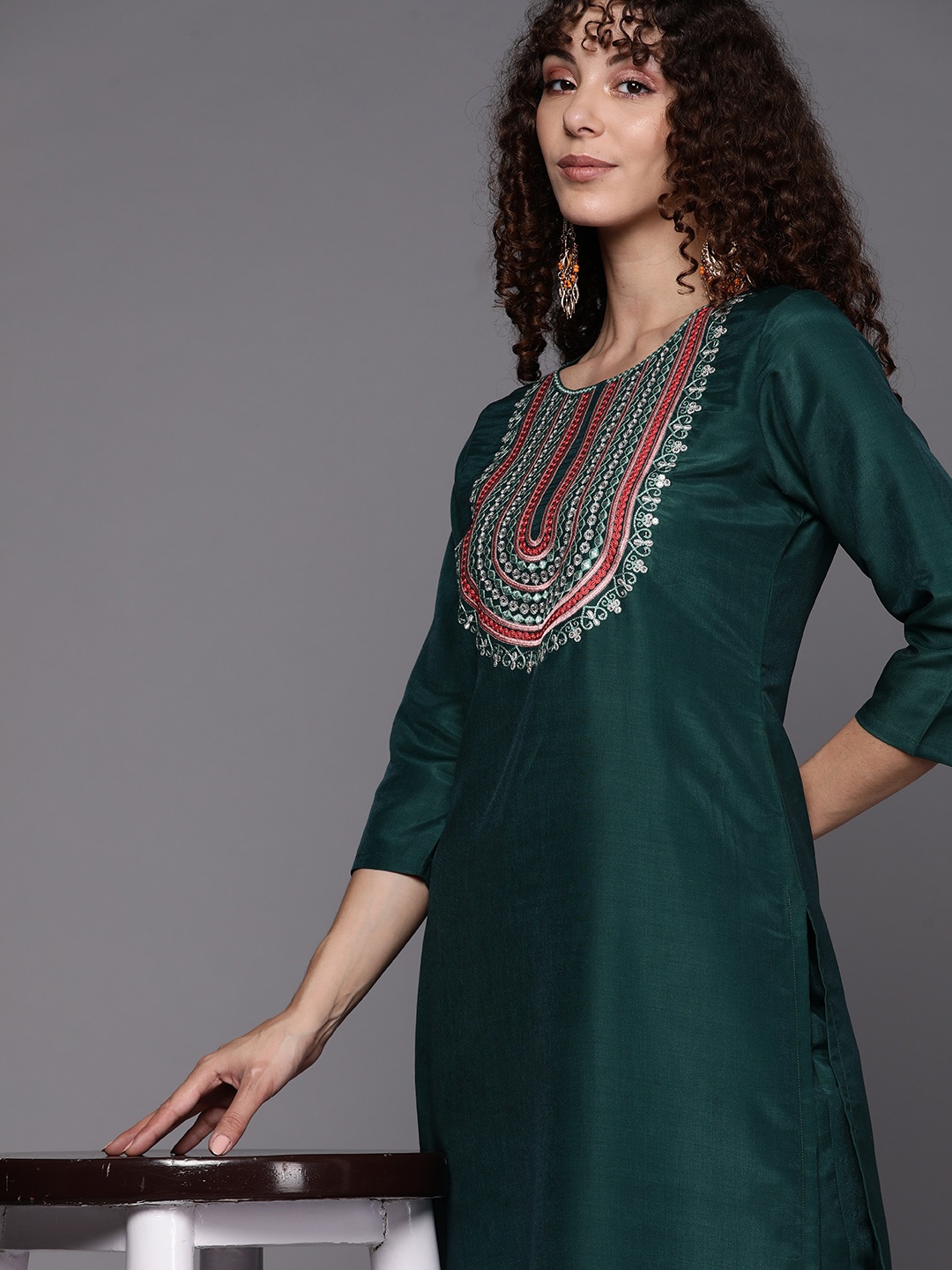 

Inddus Women Yoke Design Sequinned Kurta with Trousers, Green