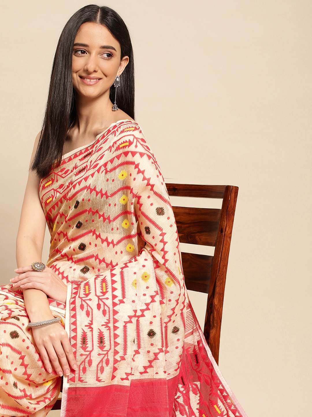 

DESH BIDESH Woven Design Pure Cotton Jamdani Saree, Cream