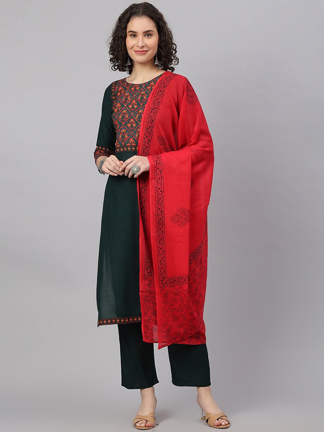 

SAABHI Women Ethnic Motifs Printed Kurta with Trousers & Dupatta, Green