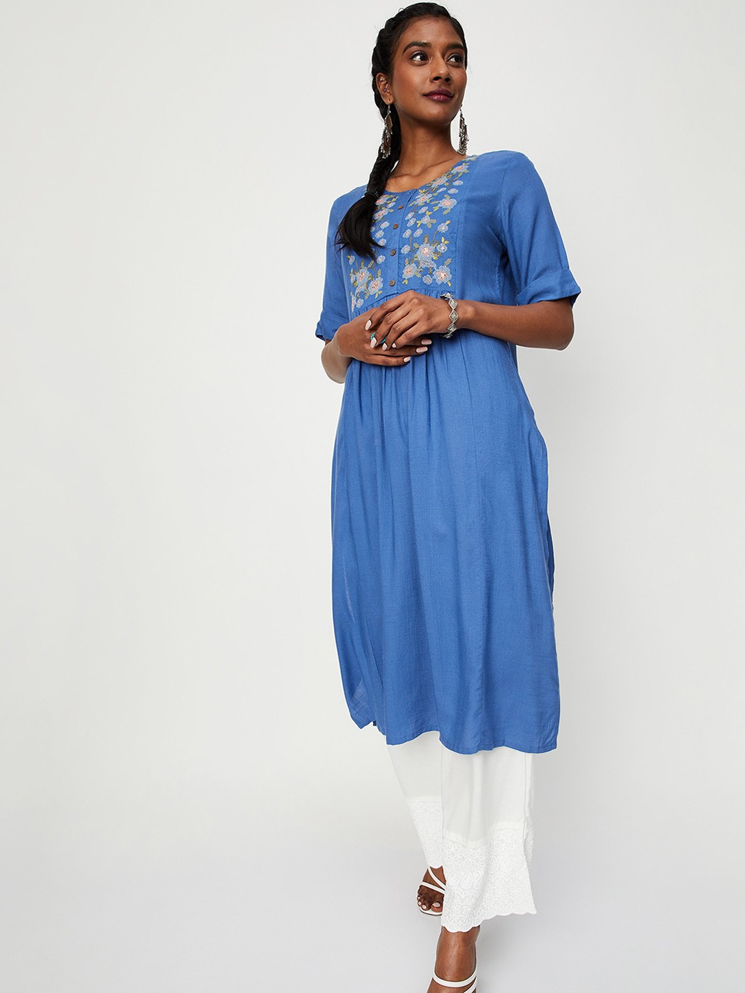 

max Women Ethnic Motifs Embroidered Kurta, Blue