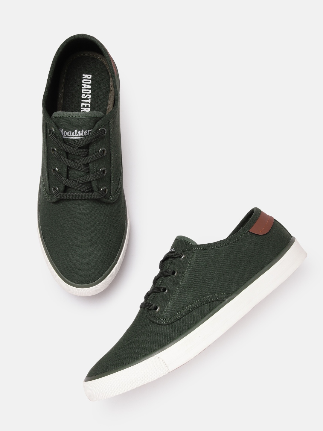 

Roadster Men Round Toe Sneakers, Olive
