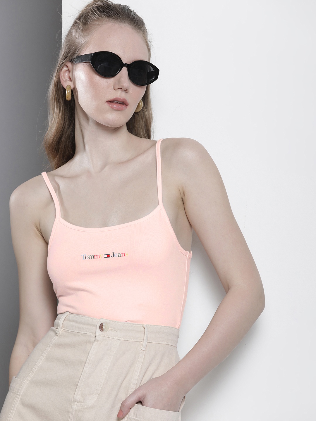 

Tommy Hilfiger Shoulder Strap Brand Logo Print Top, Pink