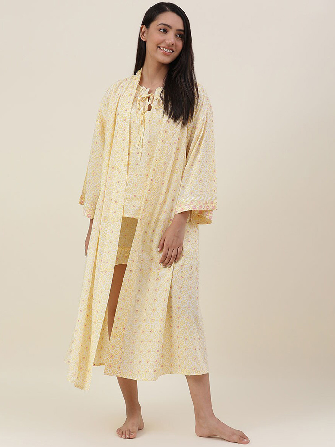 

Fabindia Women Floral Printed Cotton Bath Robe, Yellow