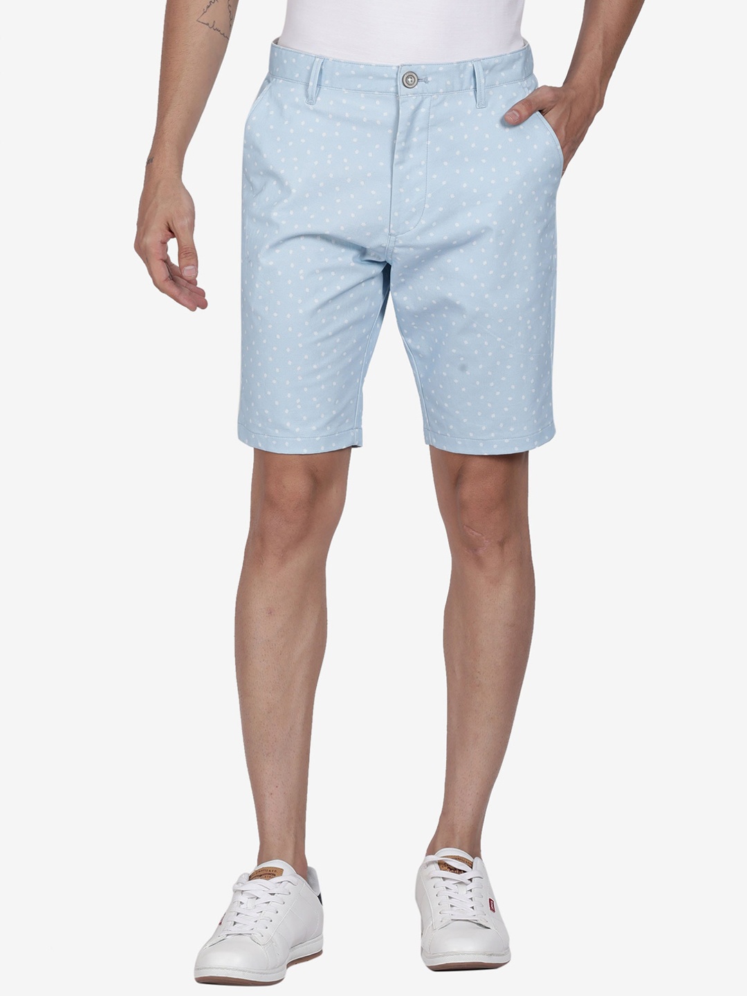 

t-base Men Mid-Rise Printed Cotton Chino Shorts, Blue