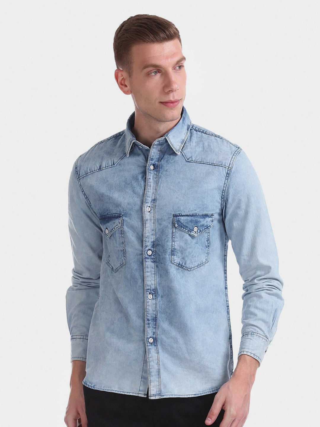 

V-Mart Men Spread Collar Classic Faded Casual Cotton Shirt, Blue