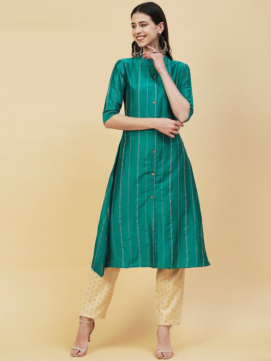 

FASHOR Women Striped Dobby Chanderi Silk Kurta, Green