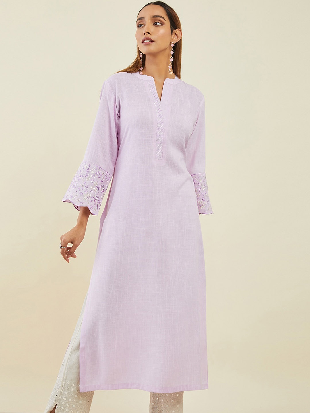

Soch Women Floral Embroidery Flared Sleeves Kurta, Lavender