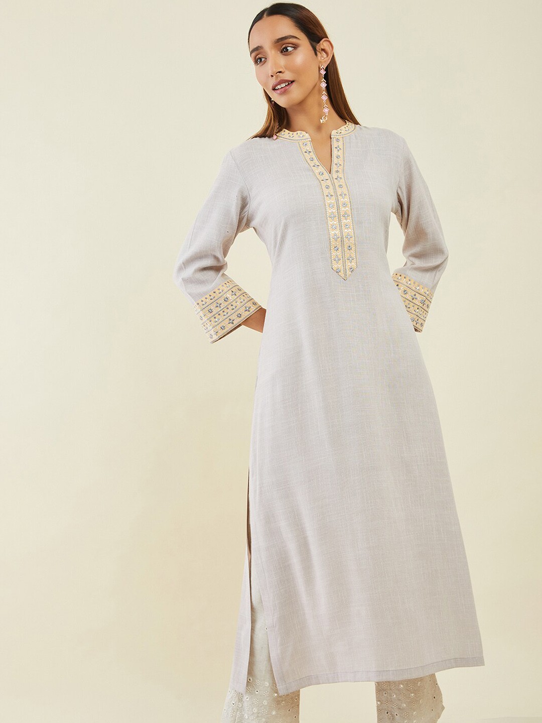 

Soch Women Floral Embroidered Flared Sleeves Kurta, Grey