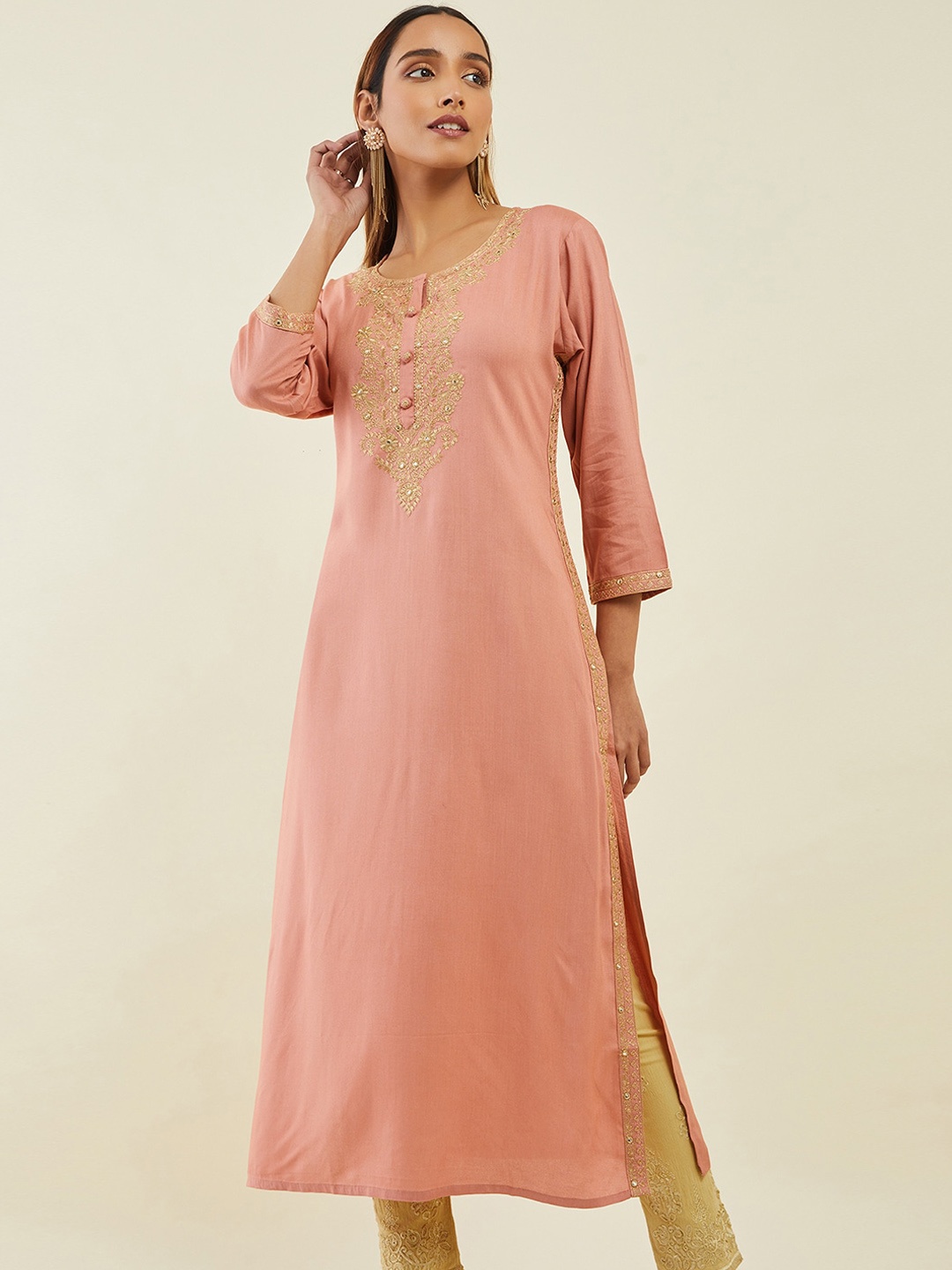 

Soch Women Floral Yoke Design Thread Work Kurta, Peach