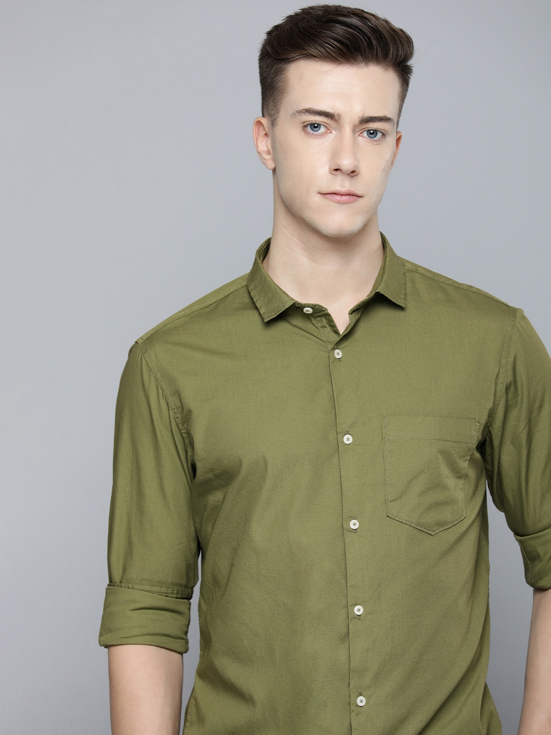 

ether Pure Cotton Cutaway Collar Solid Regular Fit Casual Shirt, Olive