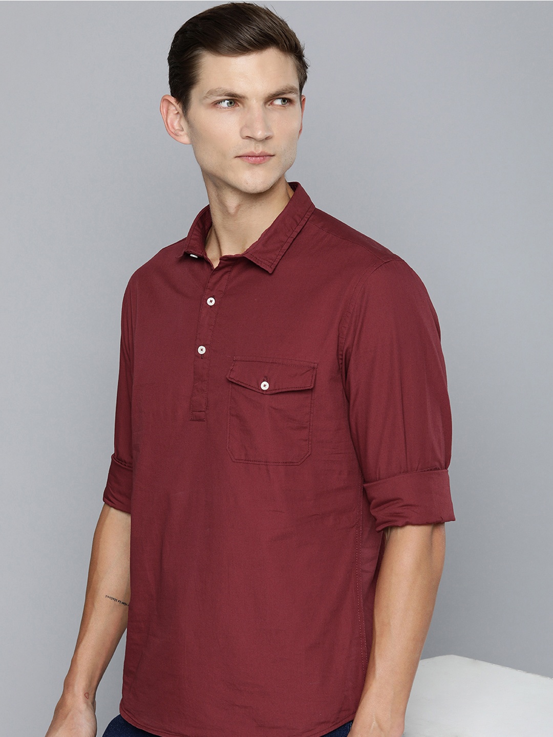 

ether Pure Cotton Cutaway Collar Solid Regular Fit Casual Shirt, Maroon