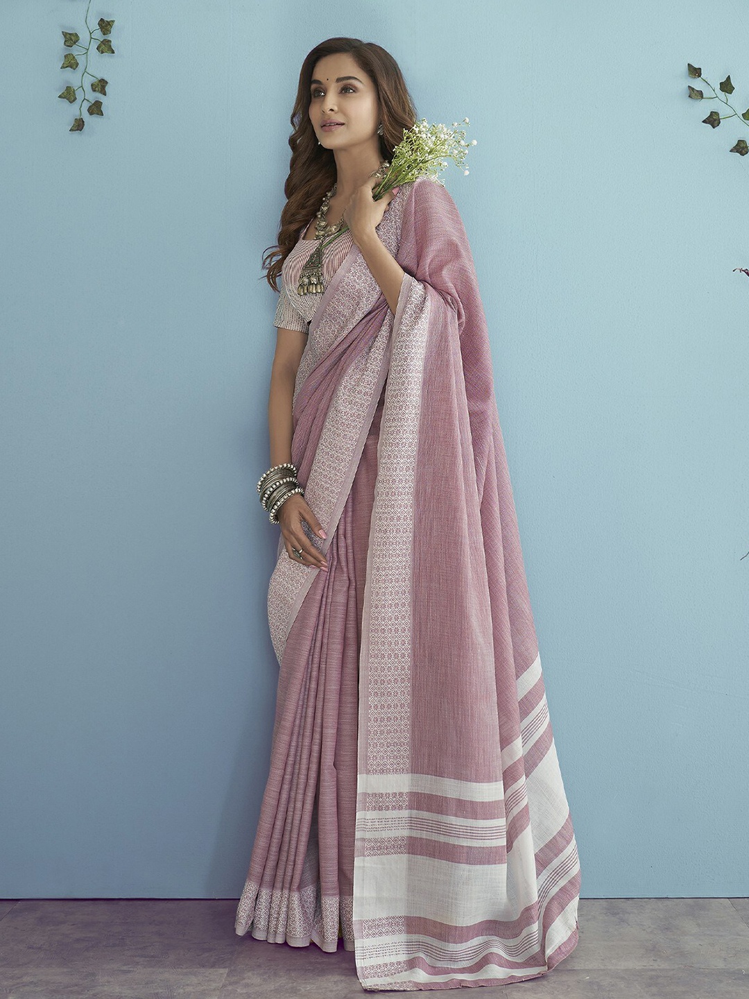 

ODETTE Printed Border Saree, Pink