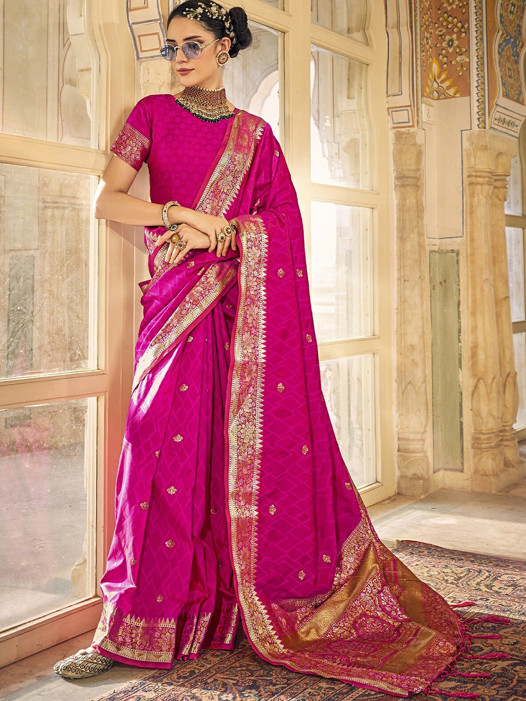 

ODETTE Woven Design Satin Saree, Pink