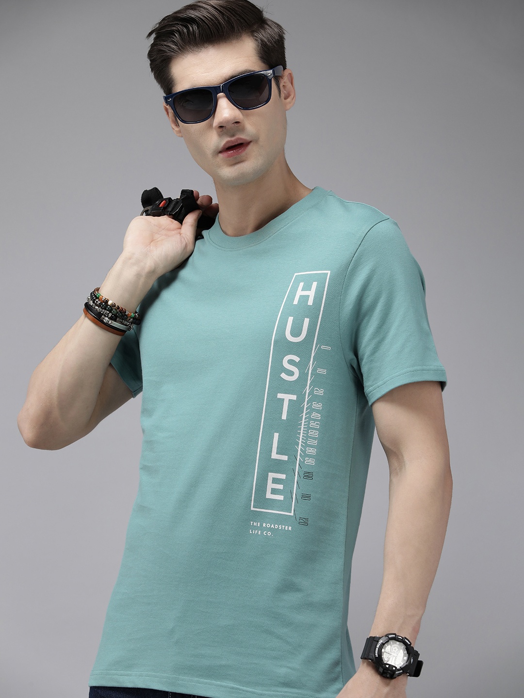 

Roadster Typography Printed Pure Cotton T-shirt, Green