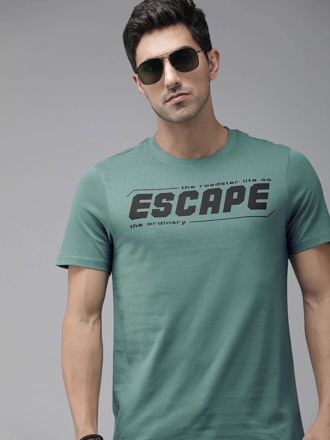 

Roadster Typography Printed Regular Fit T-shirt, Green