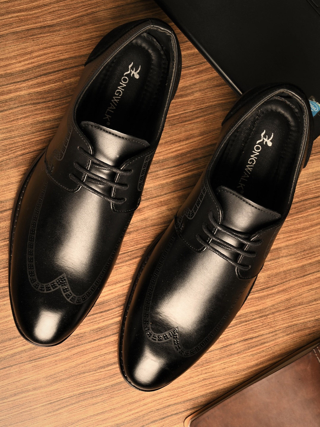 

Longwalk Men Round Toe Formal Brogues, Black