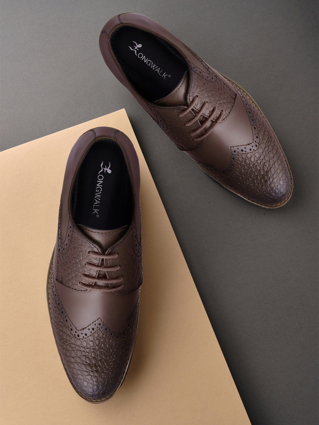 

Longwalk Men Textured Formal Brogues, Brown