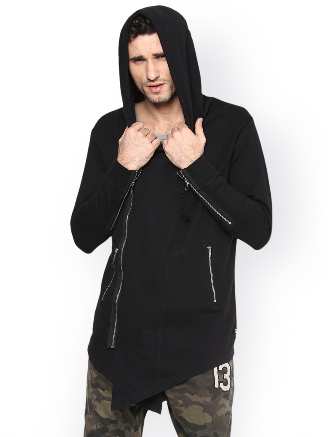 

PUNK Men Black Solid Hooded Sweatshirt