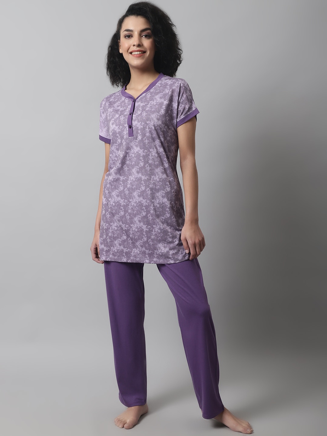 

Kanvin Women Printed Night Suit, Violet