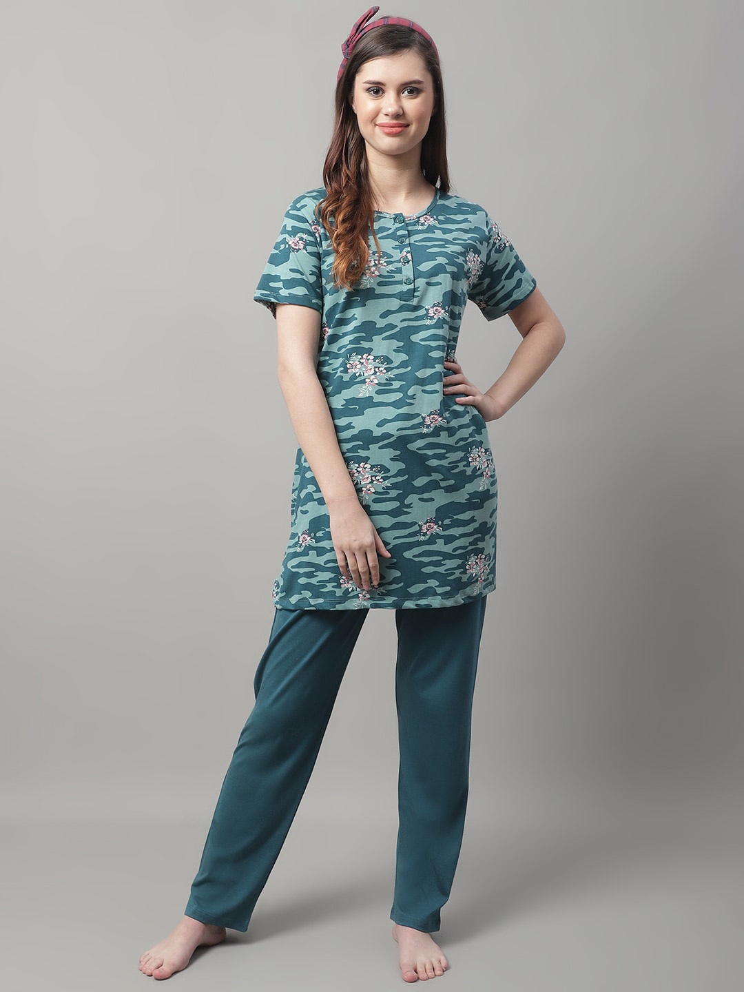 

Kanvin Women Camouflage Printed Pure Cotton Night Suit, Teal