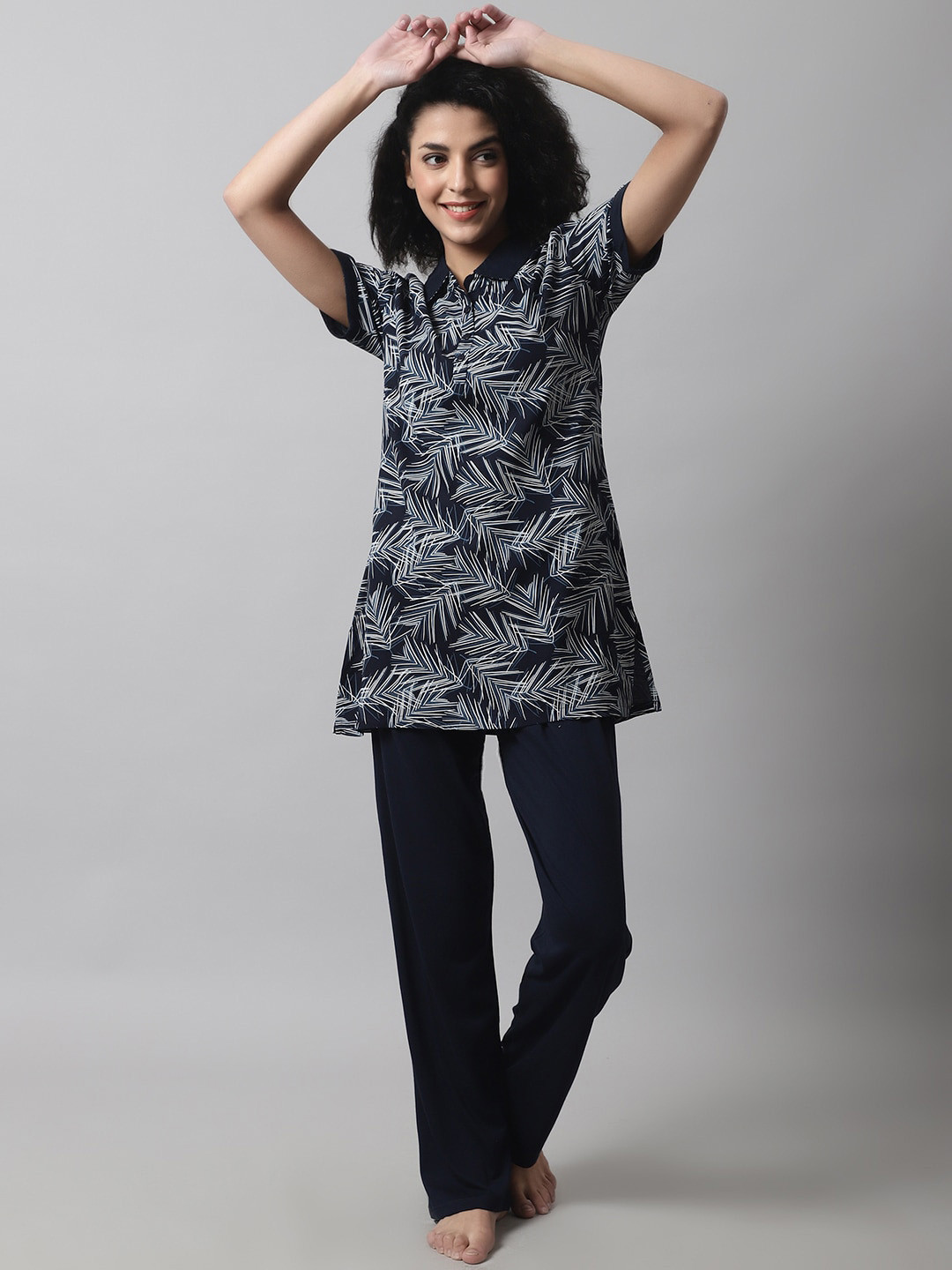 

Kanvin Women 2 Pieces Tropical Printed Night Suit, Navy blue