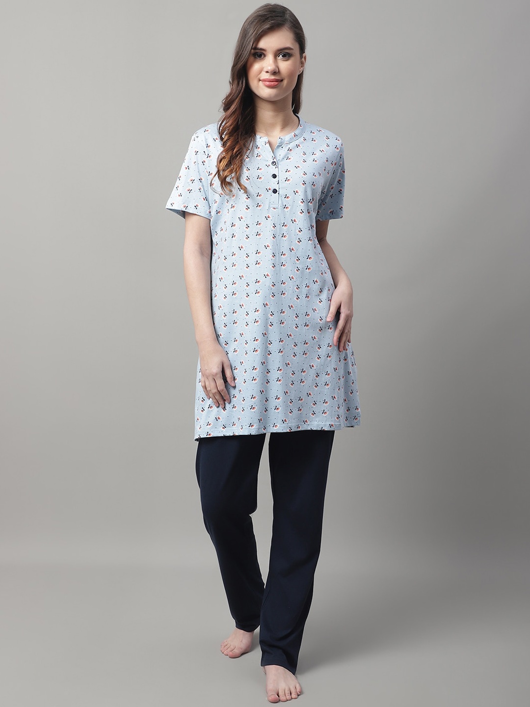 

Kanvin Women Floral Printed Pure Cotton Night Suit, Blue