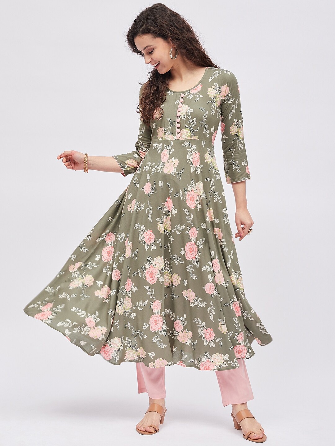 

Tissu Women Floral Printed Floral Kurta, Green