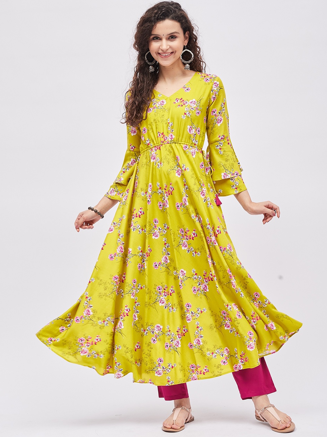 

Tissu Women Floral Printed Bell Sleeves Anarkali Kurta, Green